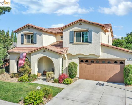 451 Effie Ct, Brentwood