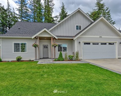 2042 Feather Drive, Lynden