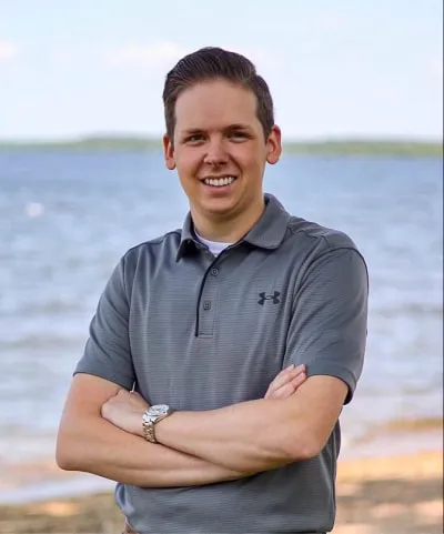 Tyler Headshot