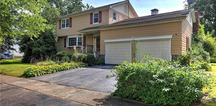 65 Long Bow Road, Stratford
