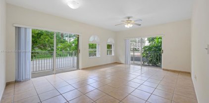 9008 Collins Ave Unit #201, Surfside