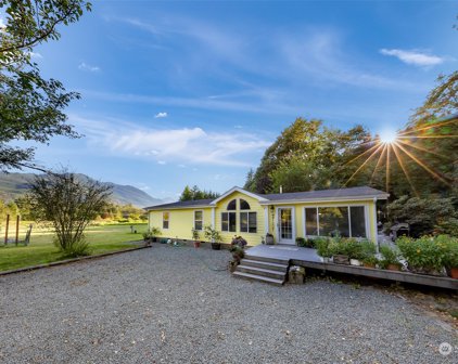 7562 Powerline Road, Marblemount