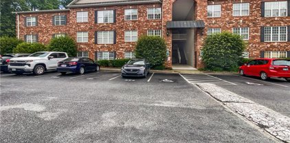 5236 Hilltop Road, Jamestown