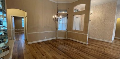 3272 Sw 51st, Hollywood