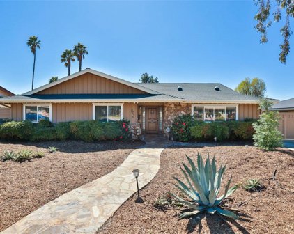 562 Rider Court, Claremont