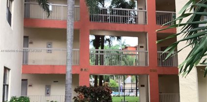 8160 Geneva Ct Unit #304, Doral