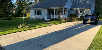 5 Crooked Brook Lane, Dunkirk-City