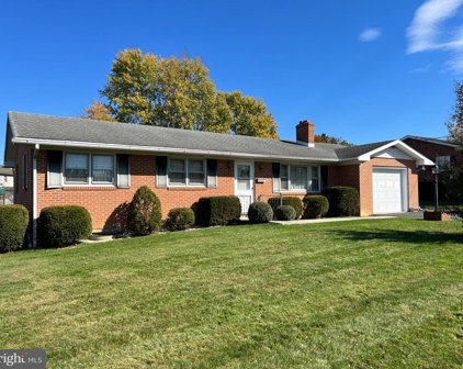 117 W Walter Avenue, Greencastle