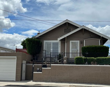 725 W 10th St, Antioch