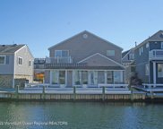 529 Lake Court, Normandy Beach image