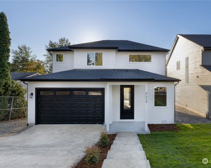 8624 S M Street, Tacoma