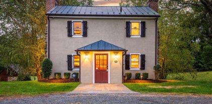 14071 Hume Rd, Hume