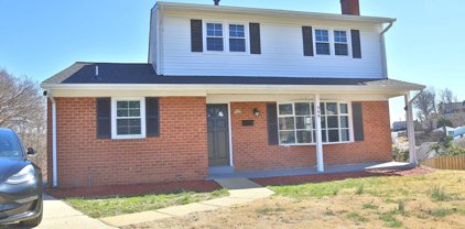 904 Chillum Manor Ct, Hyattsville