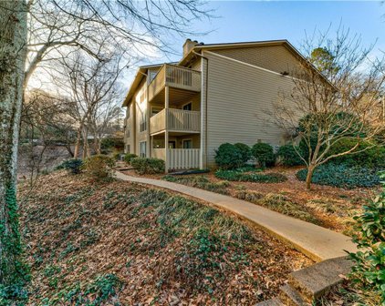 520 River Mill Circle, Roswell