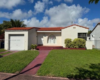 1409 Biarritz Dr, Miami Beach