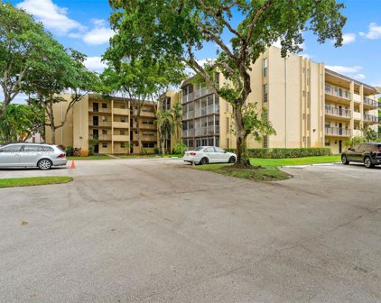 471 N Pine Island Rd Unit #D201, Plantation