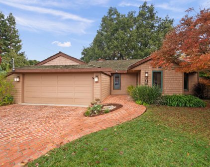 678 Arrowood CT, Los Altos