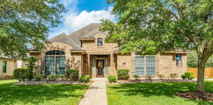 119 Deerwood Drive, Lake Jackson