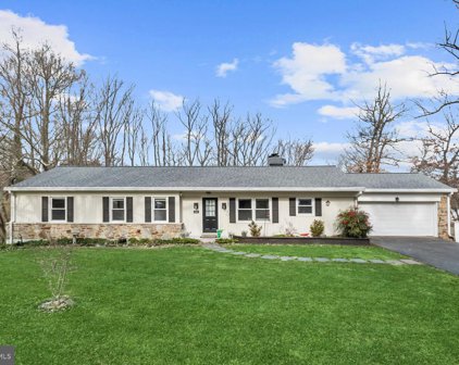 1102 Sleepy Dell Ct, Towson