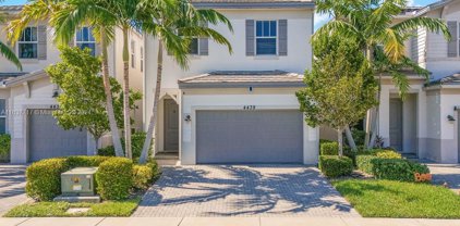 4439 Nw 48th Ter, Tamarac