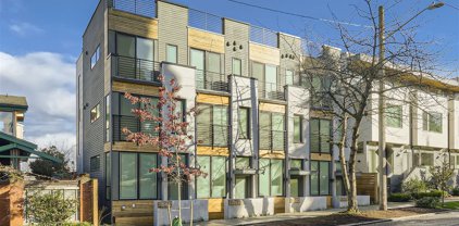 1544 15th Avenue E, Seattle