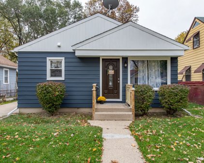 1521 Jenkinson Court, Waukegan