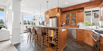 800 South Dyke Road Unit 2, New Westminster