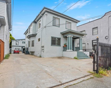 667 32nd St, Oakland