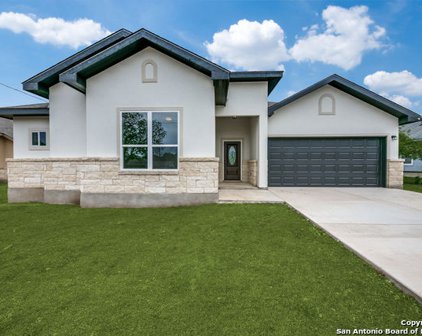 8316 Utopia Blvd, Selma