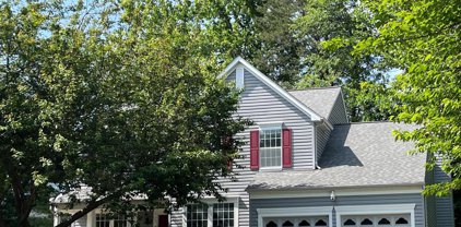9255 Matthew Dr, Manassas Park