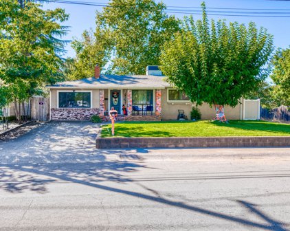 2758 Yana Avenue, Redding
