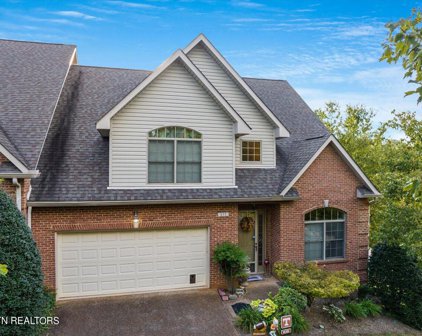 833 Racquet Club Way, Knoxville