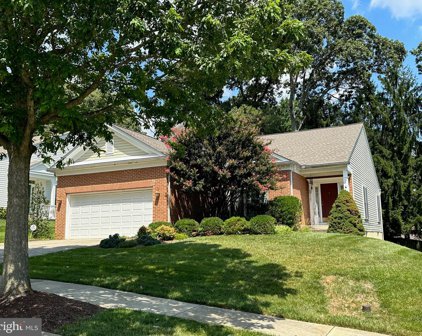 724 Darlow Dr, Annapolis
