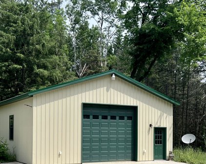 13078 Lakola Road, Leroy