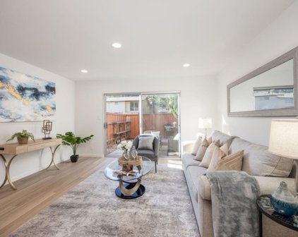 1141 Oddstad BLVD, Pacifica