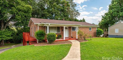 1516 12th Street Nw Drive, Hickory