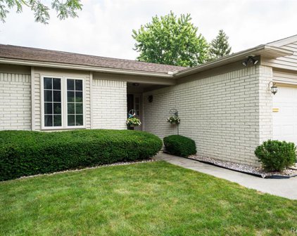 465 SANDEHURST, Grand Blanc