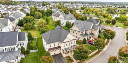 12008 Infantry Ln, Bristow