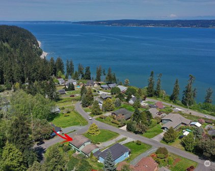 2260 Cranes Landing Drive, Greenbank