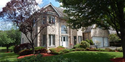 1551 Far Hills Drive, Bartlett