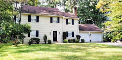 6065 Greenbriar Ct, Fayetteville