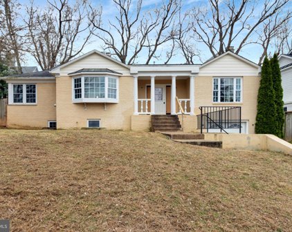 6515 Tucker Ave, Mclean