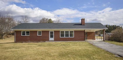 1671 Mount Tabor Road, Blacksburg