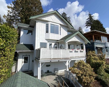 3333 Marine Drive, West Vancouver