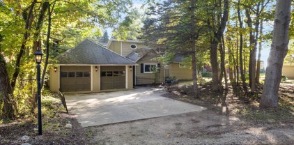 7128 116th Avenue, Fennville