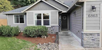 6863 Sunset Wy, Turner
