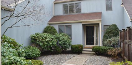 52 Pickwick Way Unit 52, Wayland