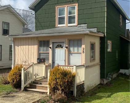 28 Water  Street, Carroll-062400