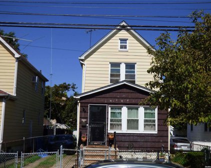 221-19 114th Road, Jamaica