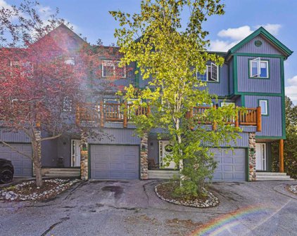 1022 Rundleview Drive Unit 27, Bighorn No. 8, M.D. Of
